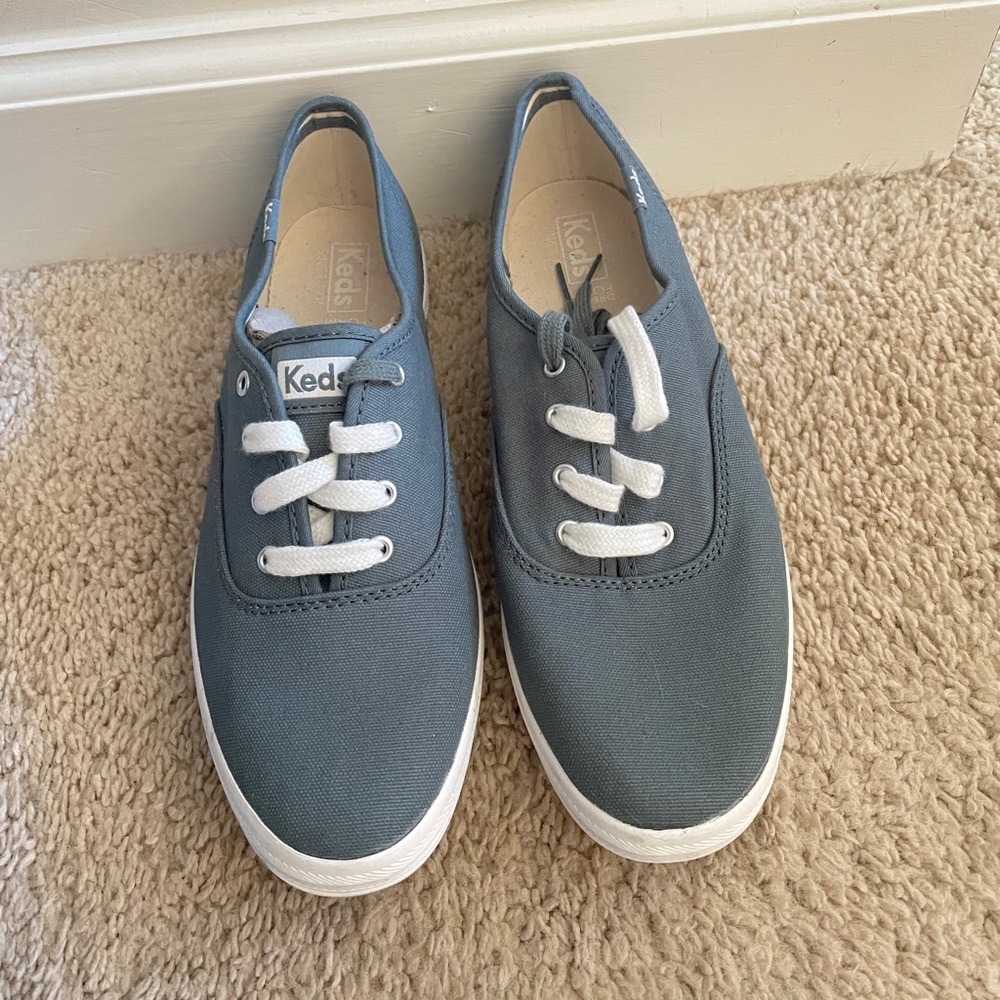 Brand New: Keds green and white sneaker